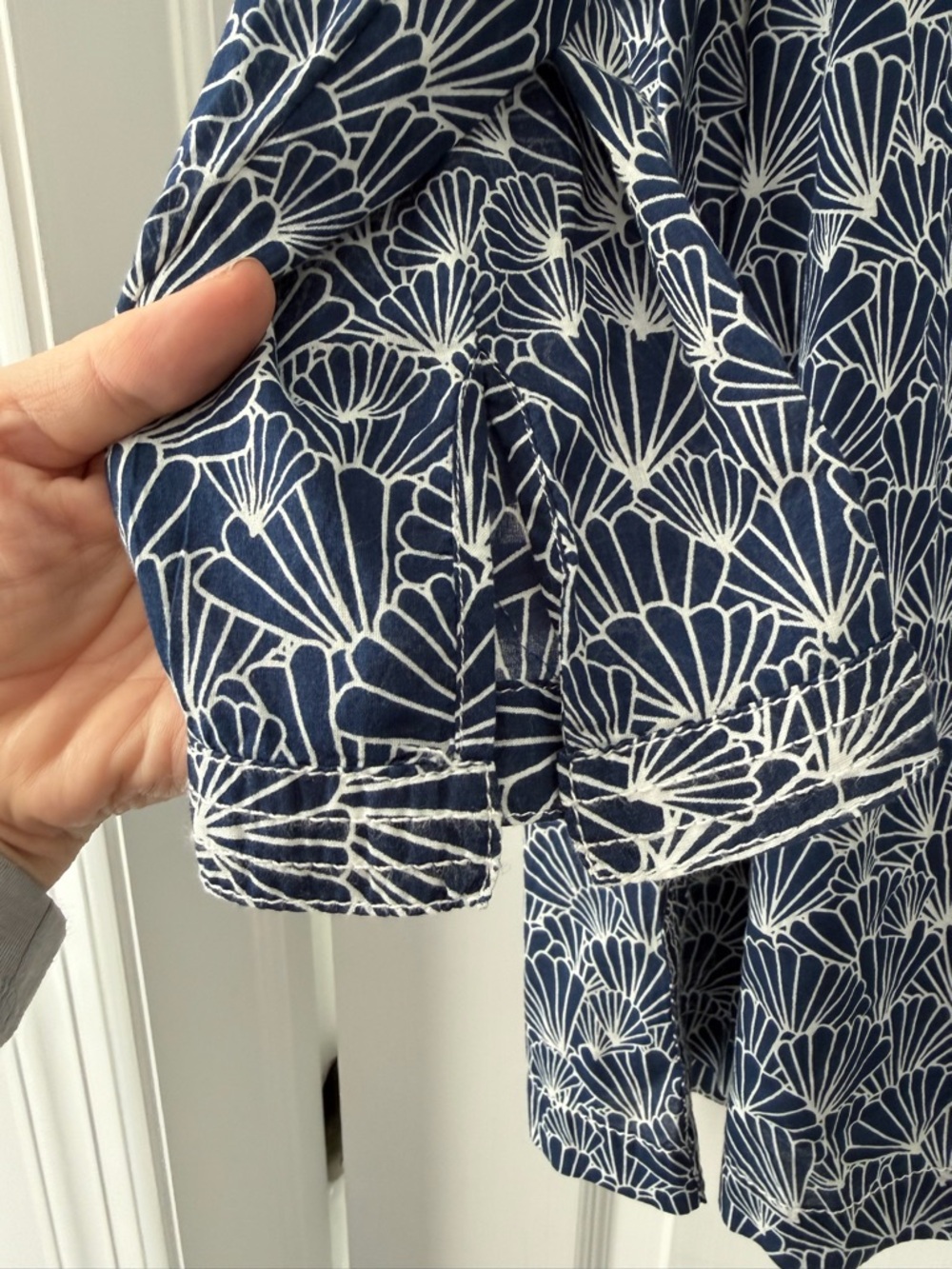 Talbots XL NWT Navy White Fan Print Shell Print Cotton Tunic Top 3/4 Sleeve - Picture 5 of 8